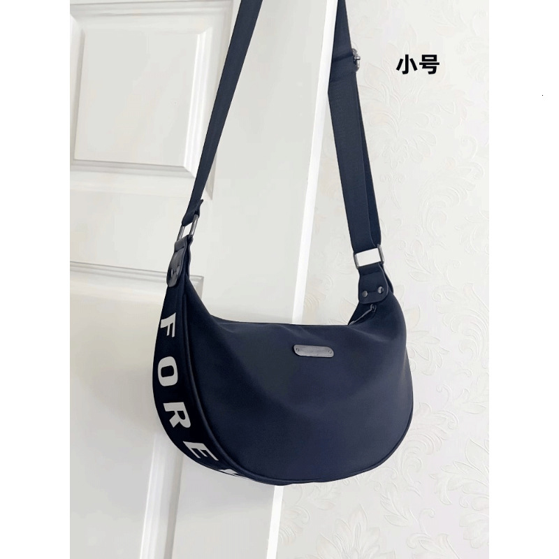 Casual New Autumn Winter Crossbody Waterproof Oxford Cloth Shoulder Bag Women's Dumpling Versatile Fashion Simple