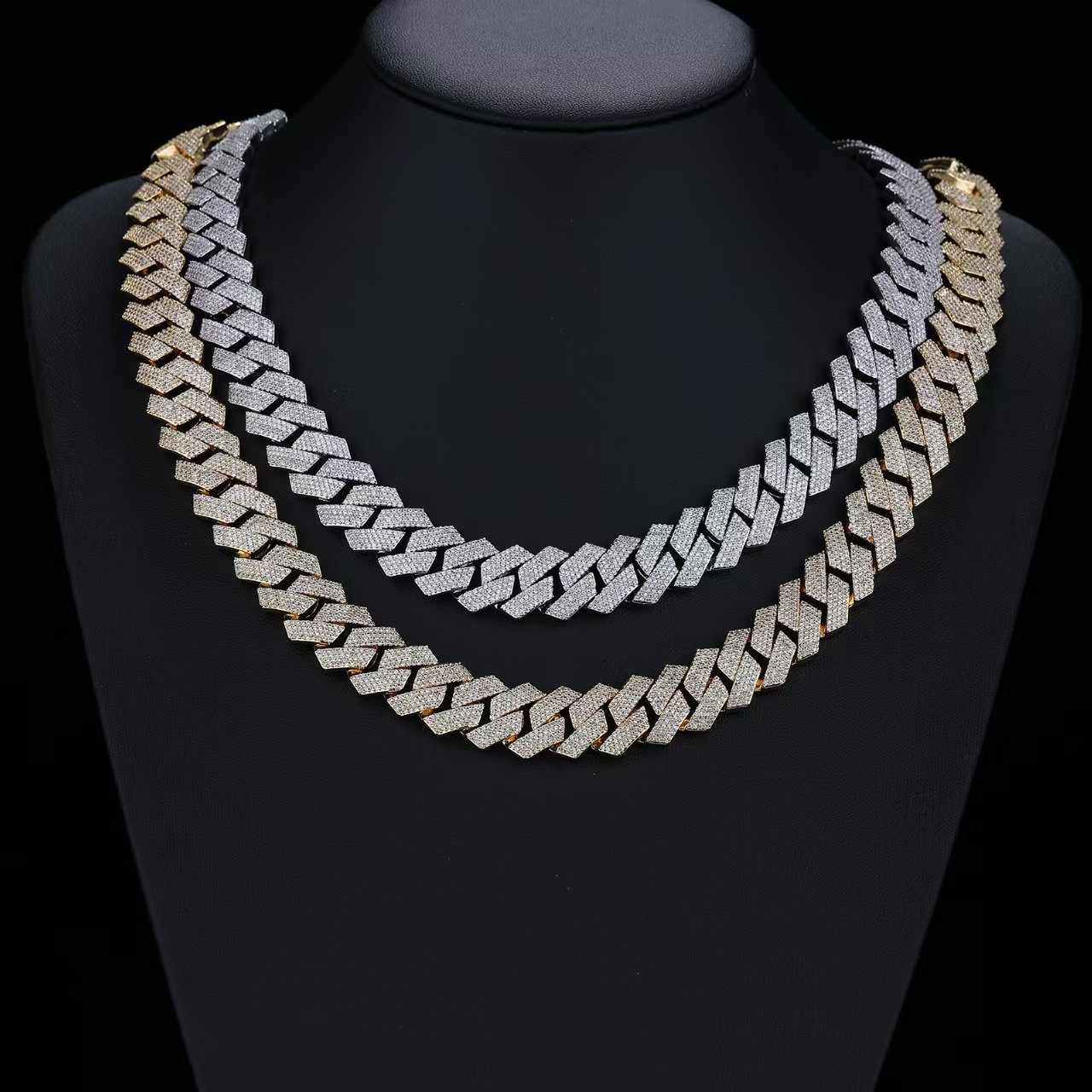 Hip-hop trend 15mm four-row diamond-set morganite straight clasp rhombic Cuban chain - A unique and sophisticated men's necklace