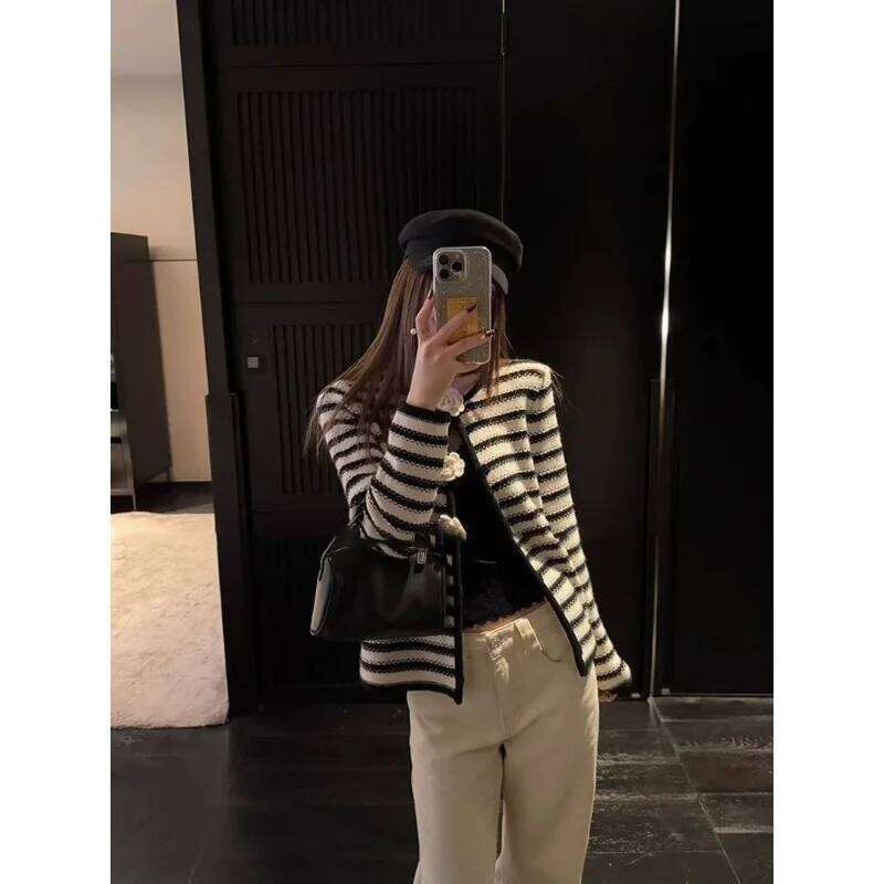 Temperament Camellia For Women In Autumn Striped Crochet Knitted Cardigan New Jacket Top