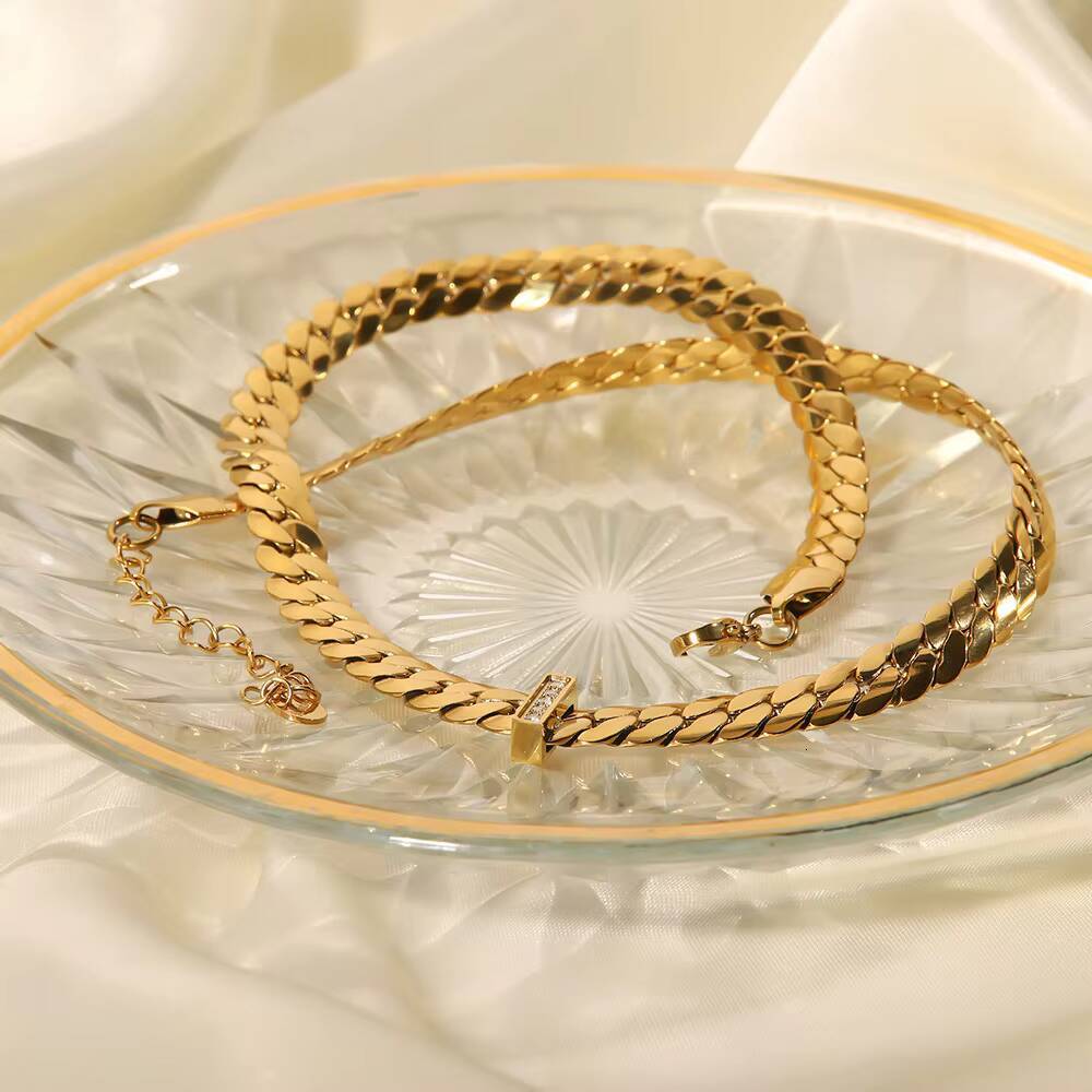 18K Gold Plated Titanium Stainless Steel Waterproof Jewelry Moissanite Cuban Link Chain Hip Hop Necklace