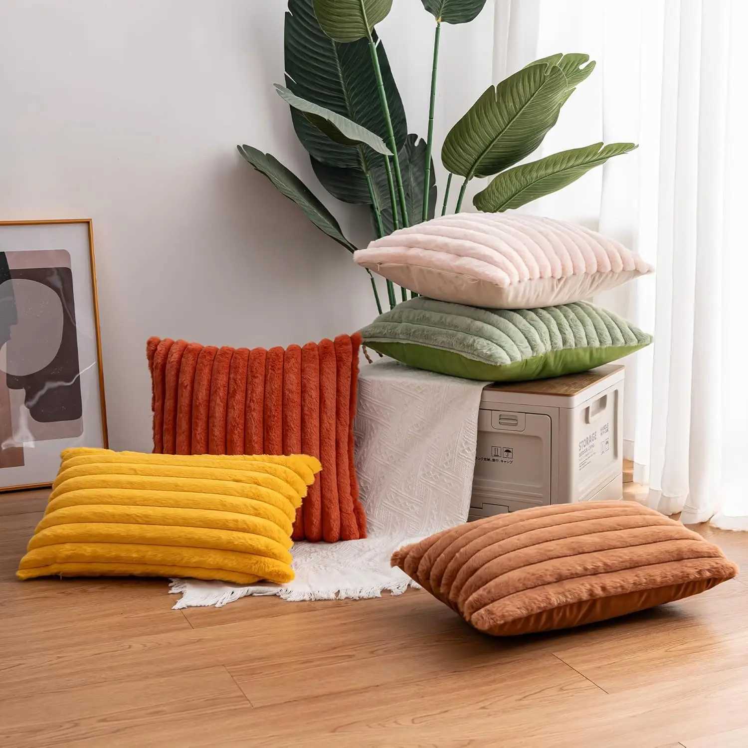 Pack of 2 Faux Fur Christmas Throw Pillow Covers Soft Plush Striped Neutral Decor for Sofa Living Room Bed Cream White H260330 - view 6