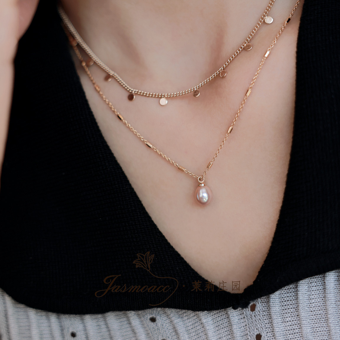 Designer luxury Original Niche Design Natural Freshwater Pearl Versatile Simple Layered Necklace for Women Light Luxury High-end Clavicle Necklace for