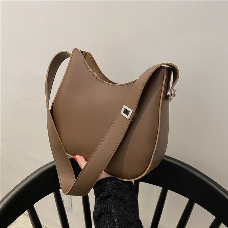 Free Shipping High Value Soft Leather Hobo Bag for Women Minimalist Shoulder Bag Casual Crossbody Handbag with 4 Colors