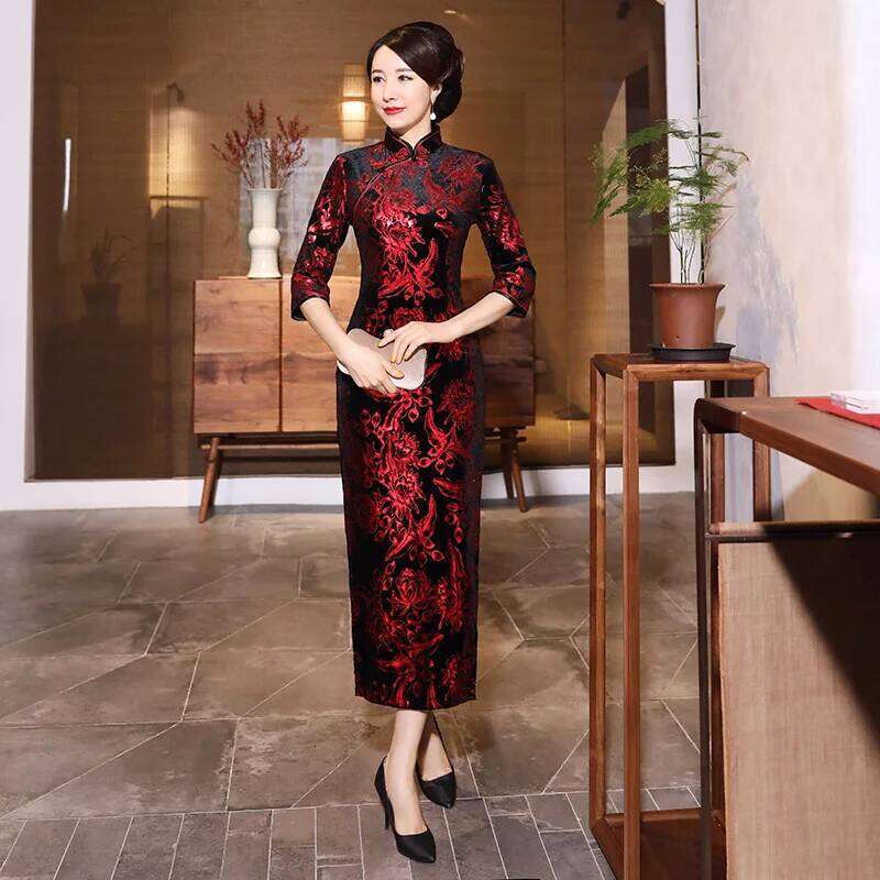 Qipao Woman Autumn Winter Luxury Long Sleeve Traditional Purple Red Black Elegant China Plus Sizes Velvet Loose Dress Cheongsam MAKOUFEI