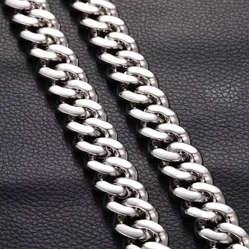 New Design Fine Jewelry Iced Out Moissanite/Zircon Necklaces