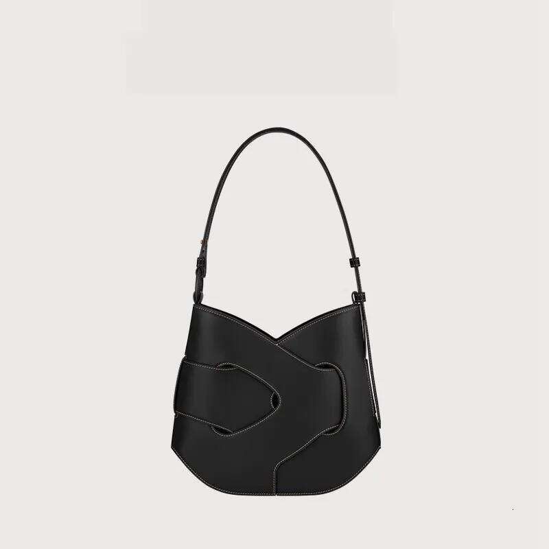 Fashion Premium Feeling Leather Smooth Woven Twisted Armpit Large Capacity Versatile Shoulder Women S Bag