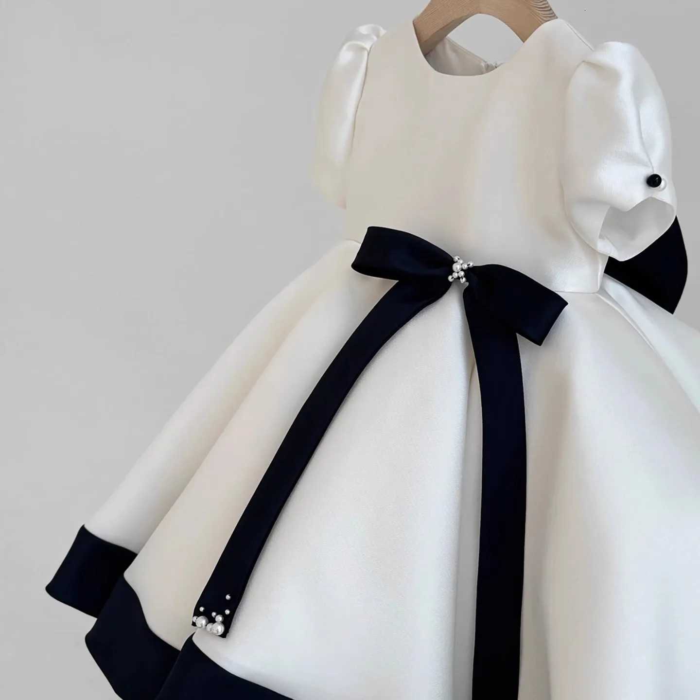 2025 New Baby Girl Dress Birthday Party Fashion Flower Girl Princess Dress Black and White Patchwork Bow DressT260330