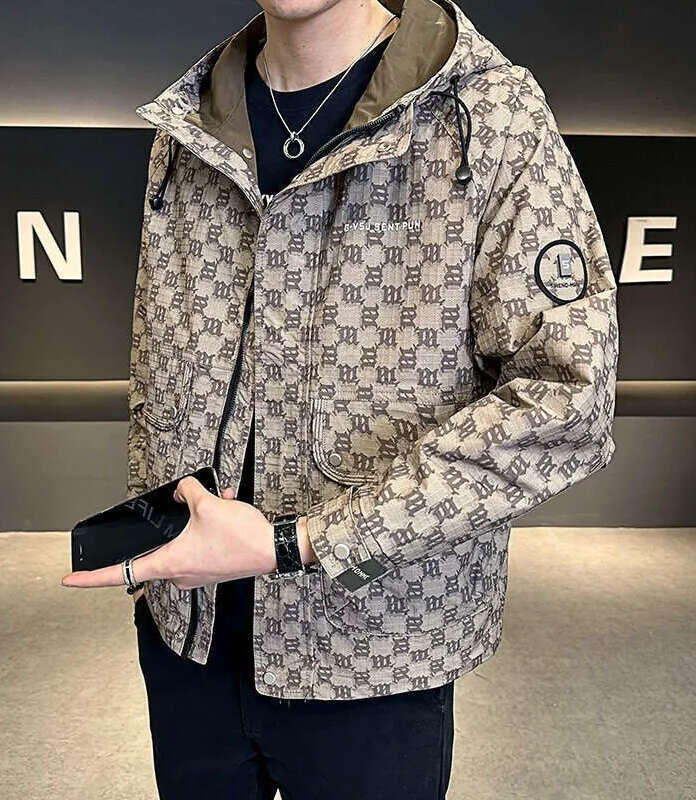 Trendy Brand 2026 Spring New Men's Slightly Loose Letter-Printed Hooded Jacket High-End Printed Casual Coat Luanyun