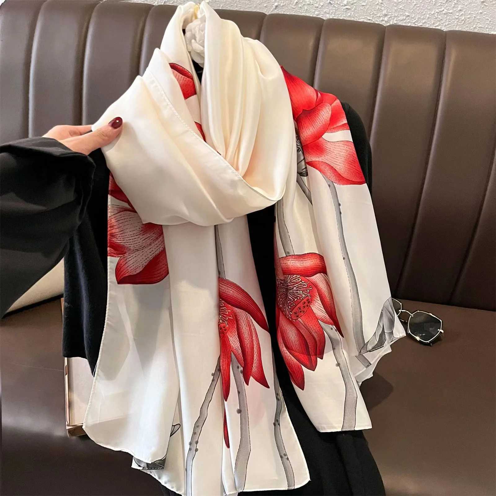 18090cm Luxury Brand New Style Autumn Winter Popar Flower cloth Wen Fashion Silk Print Scarf Ladies Beach Shawl foard X260328