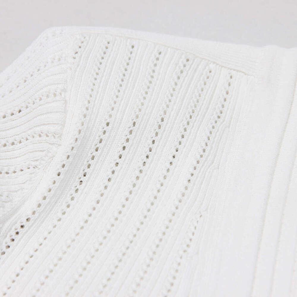 European and American D7 new fashion designer high-quality knitted fabric V-neck slim fit short sleeved dress 2026
