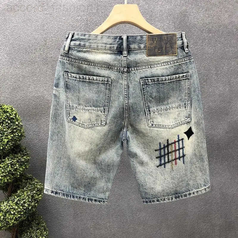 Luxury Clothing 2025 Embroidered Denim Shorts Ripped Mens Five-point Thin Trend Summer New Loose Short Cowboy Pants for Men H260330
