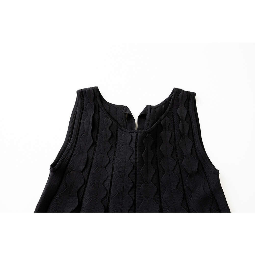 Designer sleeveless vest, long skirt, ultra-fine 3D circular decoration, tie collar, q26 knitted elegant dress
