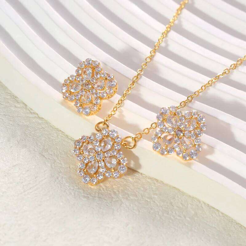 Jewelry Set With Earrings Necklaces High Quality Flower Shaped Decorative Designer Earr Necklace Made Of Copper And Set Zirconium Stones Gift for Wome