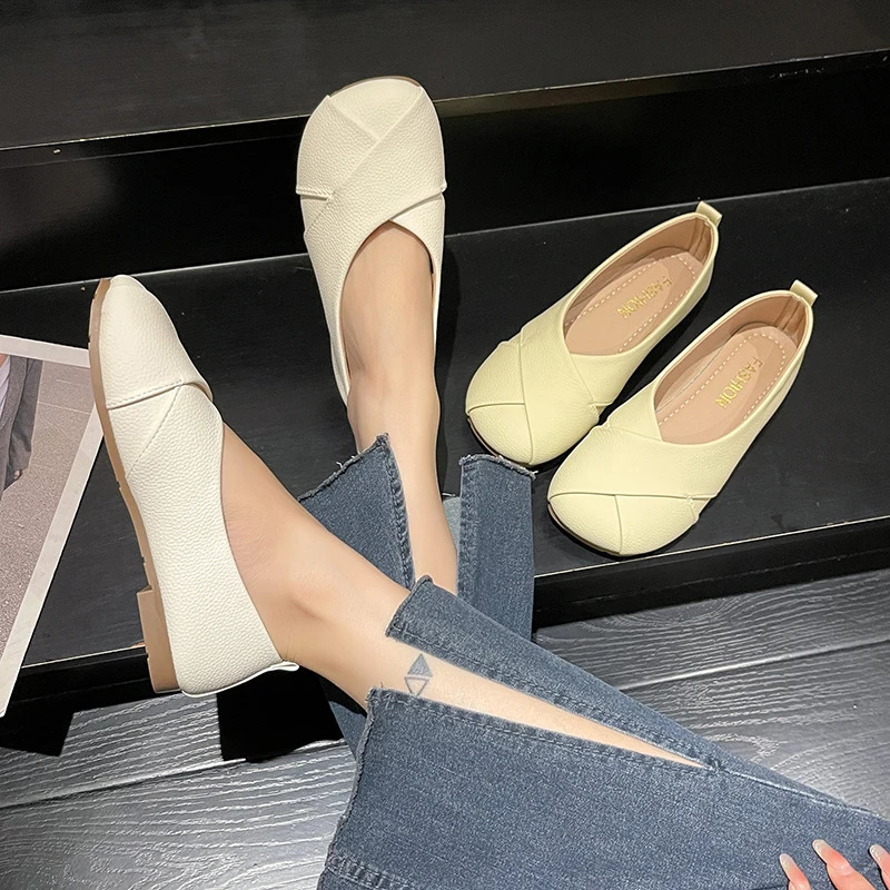 Women Slip-on Leather Loafers Ladies Casual Round Toe Cute Flats Nurse Shoes Sneakers Spring Autumn Fashion Ballet Shoes 260323