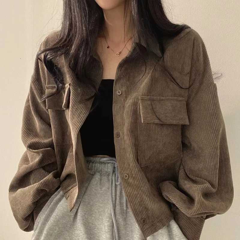 Autumn Retro Versatile Single Breasted Turndown Collar Long Sleeved Jacket for Women Coffee Casual with Pockets Loose CoatT260328