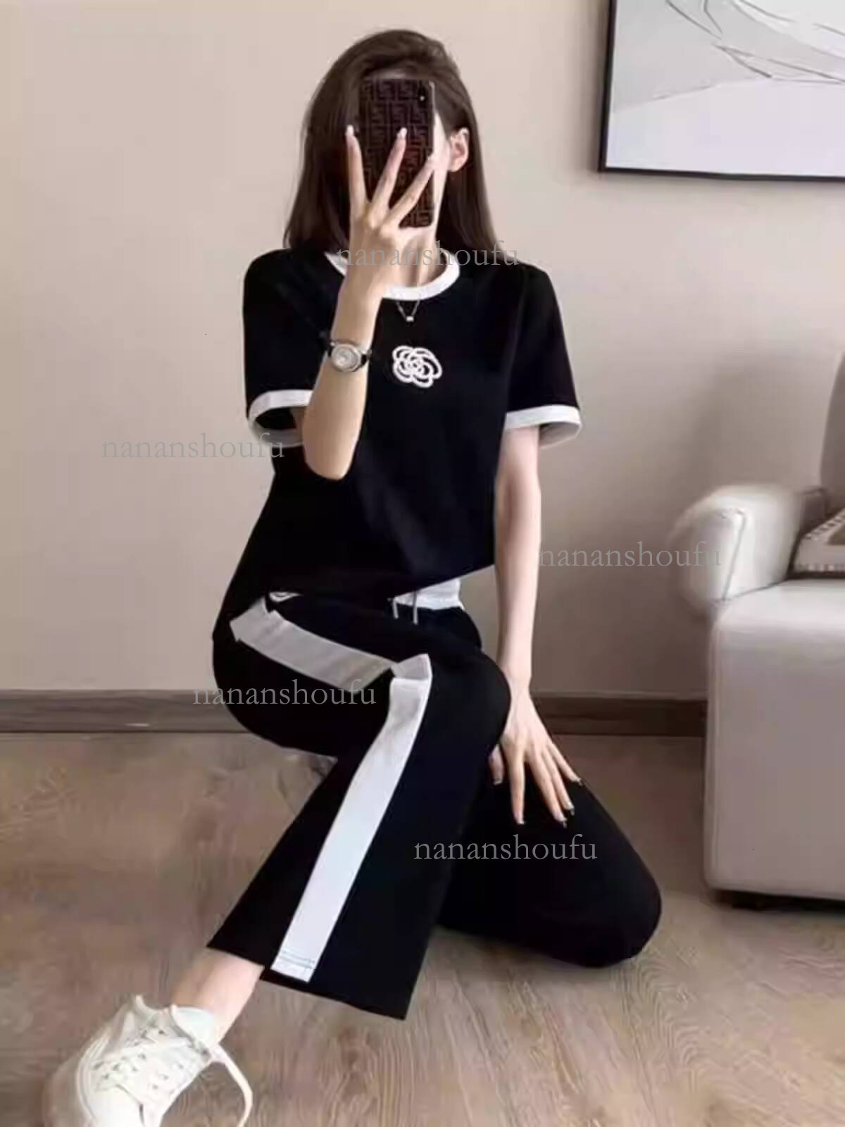 2026 Designer Sports Suit Luxury Brand Classic Fashion Print Black And White Outdoor Leisure Sports T-shirt Summer Slimming Youth Wide Leg Pants Two-p
