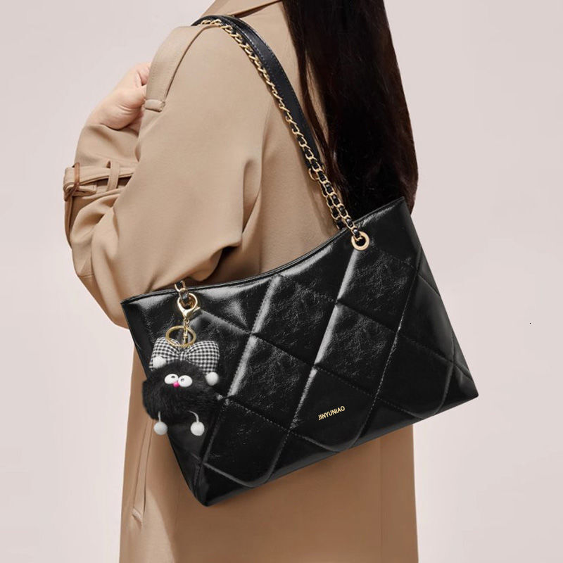2025 New Hot-Selling Luxury Women's Quilted with Rubber Bottom, Tote Shoulder Bag, Crossbody Commuter Bag for Women