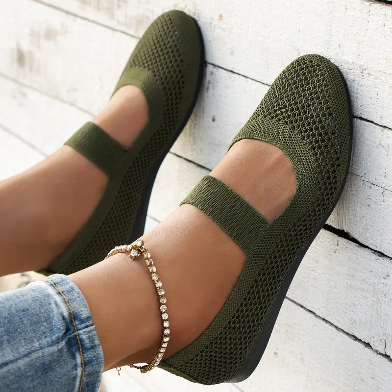 2024 Women Flats Shoes Slip on Knitting Loafers for Women Round Toe Single Shoes Hollow Out Fashion Mom Casual Shoes for Ladies 260323