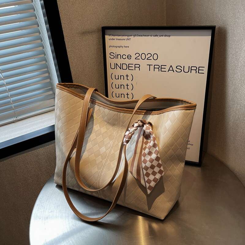 Big Women S Large Capacity New Trendy Fashion Autumn Winter Shoulder Texture Commuter Tote Bag Liksusie