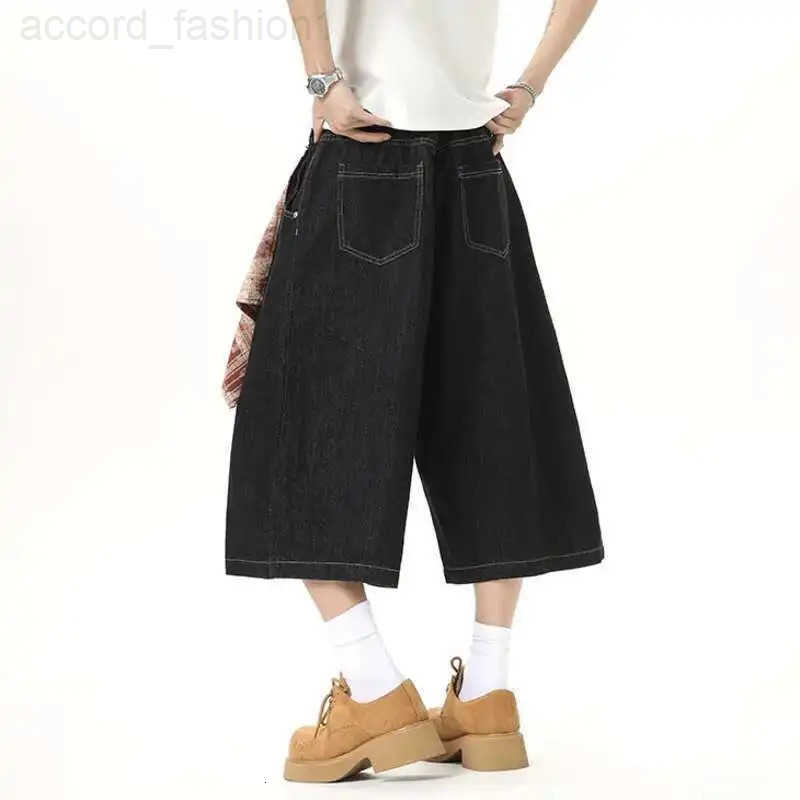 Style Mens American Wear Denim Shorts Detachable Square Scarf Seven Quarter Jeans New Stylish Streetwear Jorts 47MS H260330