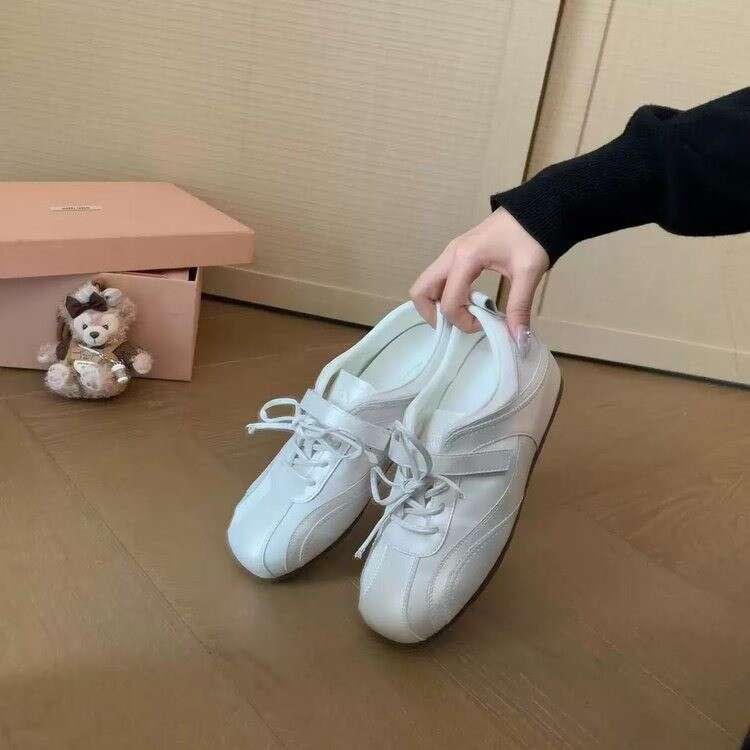 Trainee-style German training shoes 5cm internal height increase satin Velcro casual ballet women racing Forrest Gump shoes Sneakers Casual Sports Des