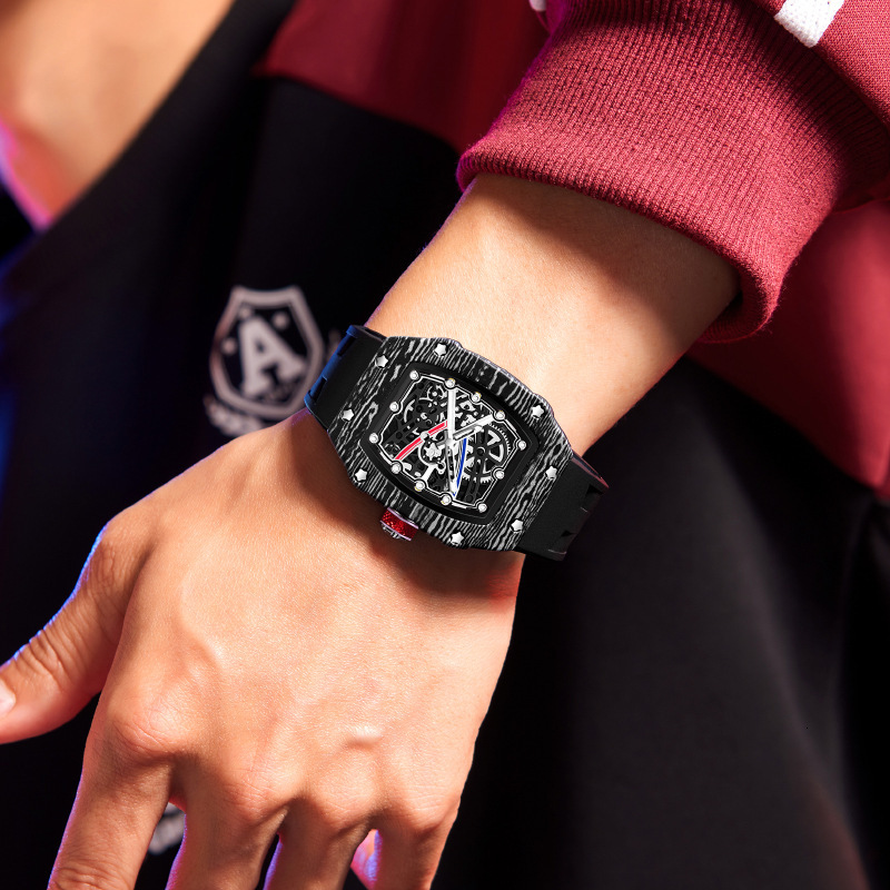 Watches Men Designer Classic Vintage Luxury Fashion Chic Retro Elegant Swimming Daily Wear Reloj Hombre Homme Montre De Luxe