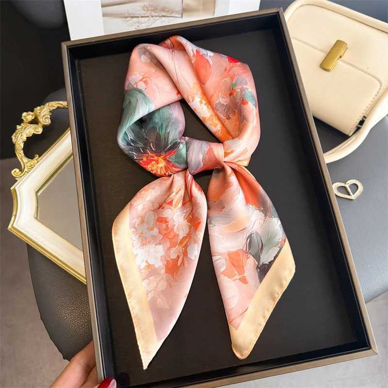 2026 New Floral Print Silk Square Scarf Wen scarf Soft Kerchief Scarves Hijab Fem All Seasons Decoration Neck Tie X260328