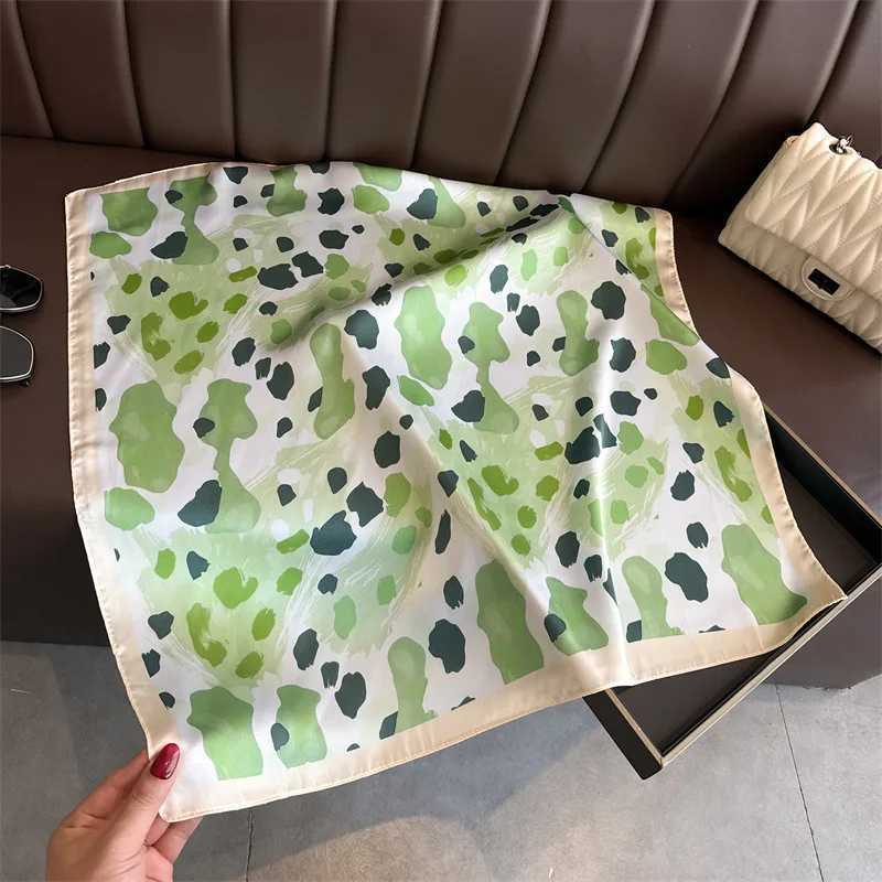 2026 New Fashion Print Silk Square Scarf Women Suitable All Seasons Decoration Neck Ties Kerchief Wraps Female Hijab Neckerchief Z260330