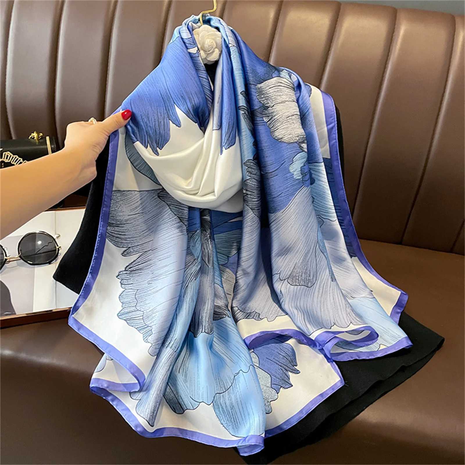 18090cm Luxury Brand New Style Autumn Winter Popar Flower cloth Wen Fashion Silk Print Scarf Ladies Beach Shawl foard X260328