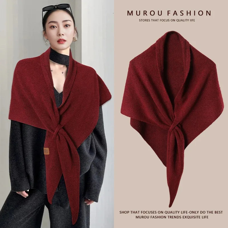 Version Womens Neck Wrap Autumn and Winter Wool Blended Triangular Shawl Female Thickened with Knitted Warm Shoulder XWJ116 260325