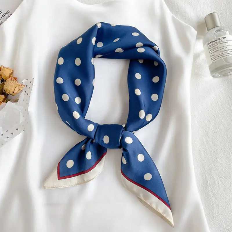 Luxury Design Print Silk Square Scarf Wen Soft Horse Hairband Neckerchief Foard Bag Ribbons Gift Off Hijab band HOT X260328