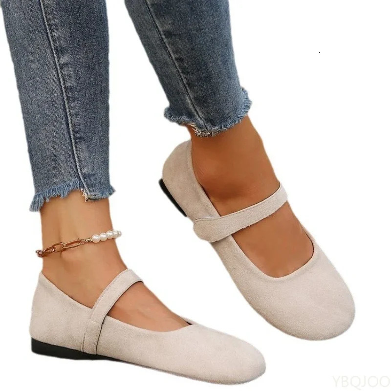 Womans Casual Flats Shoes Round Toe Large size ladies shoes Retro French Mary Jane Dress Flat Summer Solid Comfortable shoe 260323