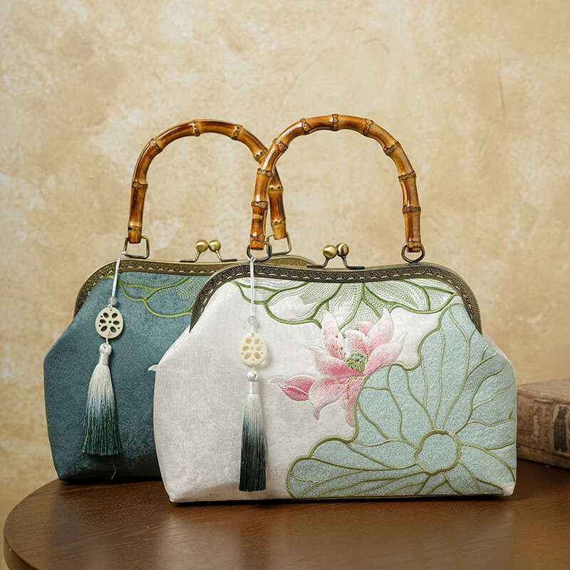 Pink Lotus Silver Leaf Heavy Embroidery Chinese Style Qipao Hanfu Handbag Bamboo Knot Tassel Handheld Bag Chinese Fashion Bag Tote