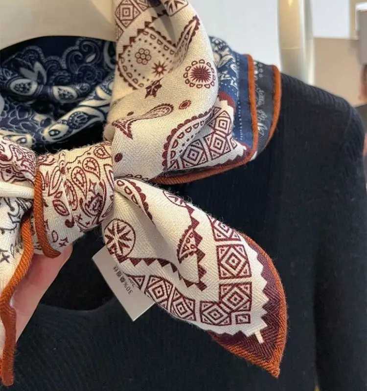 Double-Sided Printed Woolen Silk Scarf for Wen Winter Fashionable Versatile Warmth Conserve Four Grids Cashew Nut Pattern X260328