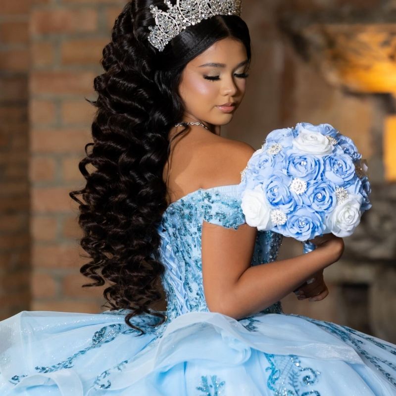 Sky Blue Shiny Princess Sweet 16 Dress Quinceanera Dresses Off The Shoulder Sequin Applique Lace Beading Crystal Tull Party Birthday Vestidos 15 De An