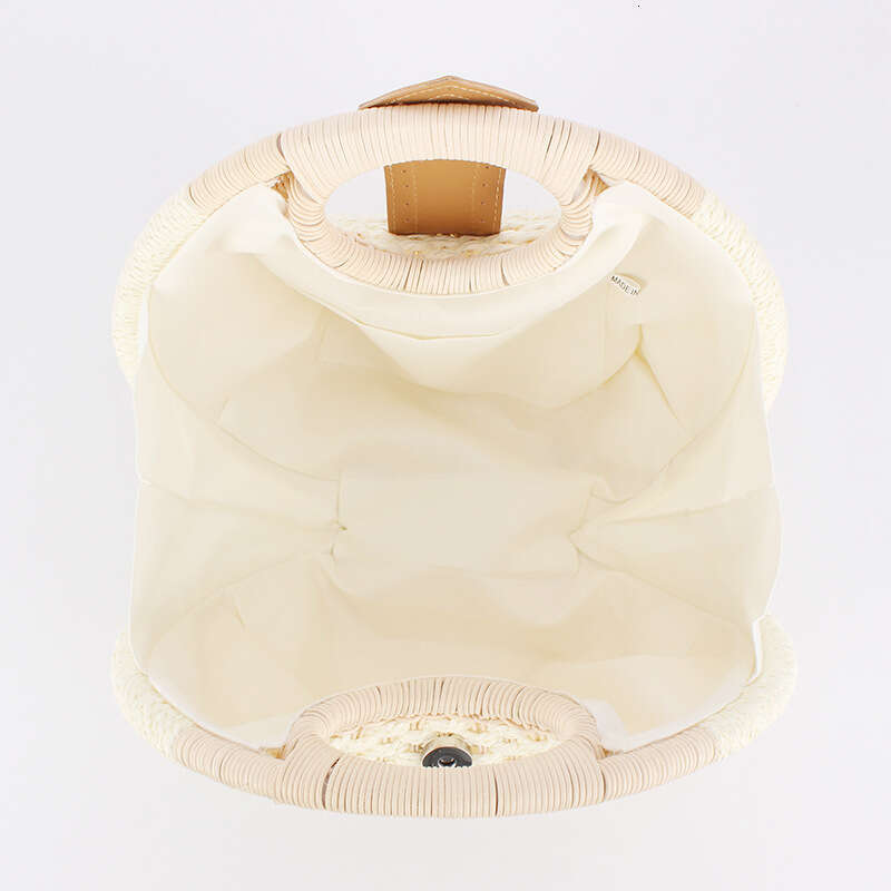 Handbag Luxury Bag Fashionable Large Capacity Shell Handbag Personalized Cute Vine Weaving Bag Beach Vacation Travel Straw Weaving Bag Leisure Bag Des