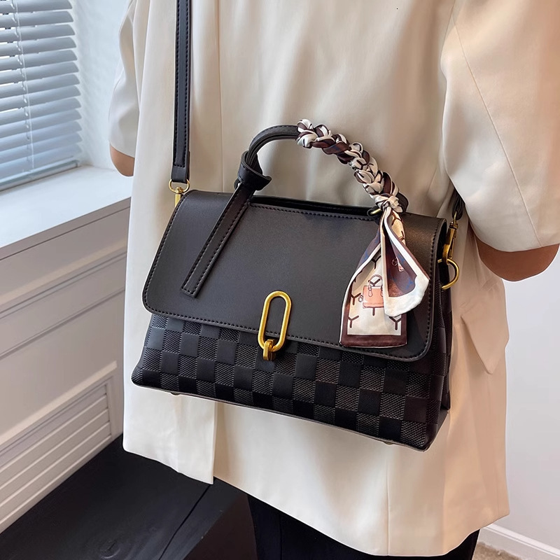 Summer Bags for Women 2025 New Fashion Handbag Shoulder High-end Stylish Versatile Crossbody Bag Mom Style