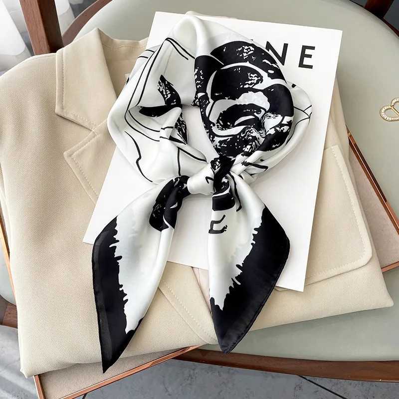 7070cm Square Scarf Wen Luxury Design Silk Feeling Shawl Satin Printed Bandana Small Neck Muffler Hair Hijab Scarf X260328