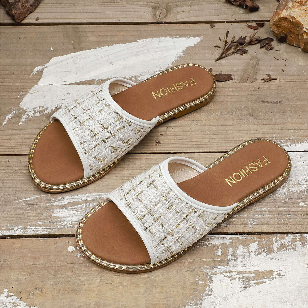 Large Size 36-43 Beach 2026 Fabric Slip-On Summer New Fashion Design Shoe Outdoor Wear Sandals