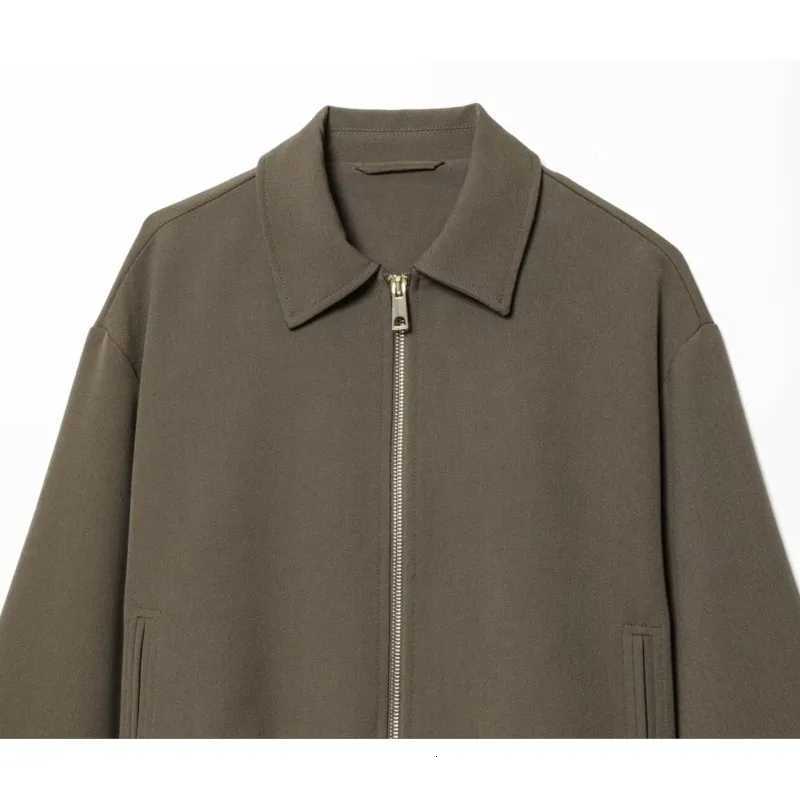 Womens Simple Jacket with Zipper Casual Turn-down Collar Solid Long Sleeve Gathered Hem Pocket Women Coat Female Chic TopsT260328
