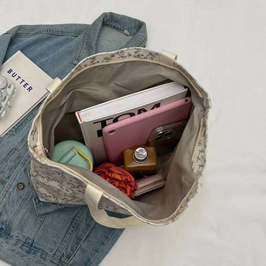 Women Shoulder Bags Sweet Floral Designed Commuter All Match Ins Young Large Capacity Convenient Soft Casual Tender New Corduroy QIBALIANGPIN