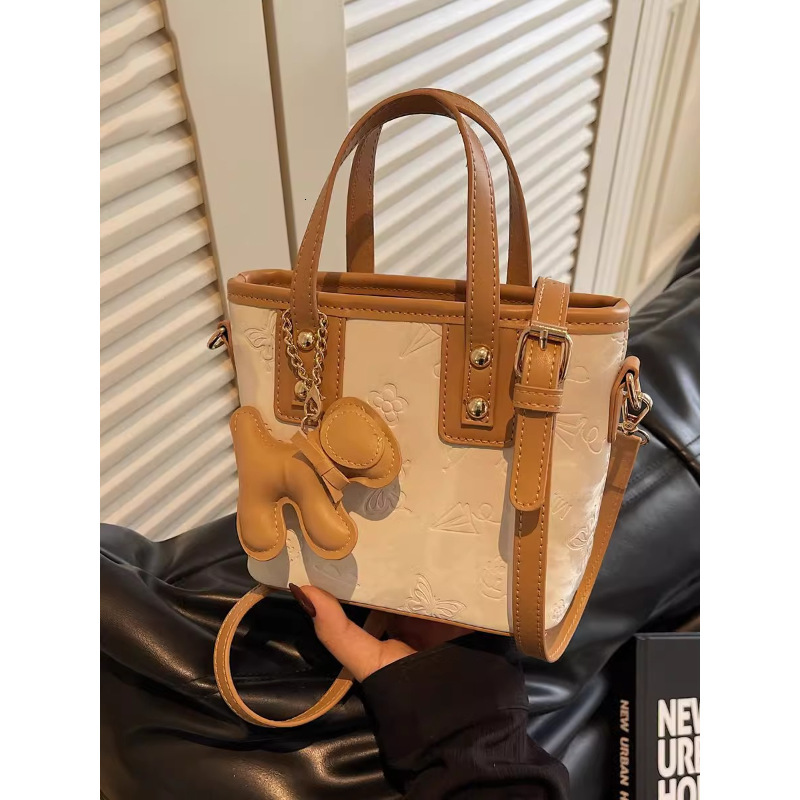 This Year's Trendy Hot-Selling Small for Women Spring Summer 2025 New Versatile Crossbody Korean Version Super Popular Handheld Bucket Bag