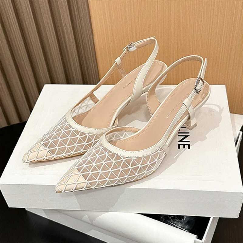 Sexy Metal Pointed Toe Pumps Sandals Women Mesh Breathable Sandals Ladies Fashion Party Dress Shoes Female Sandalias De Mujer Z260330
