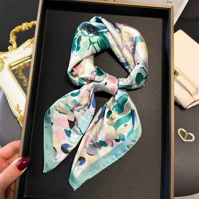 7070cm Design Print Scarf Women Silk Scarves Bandana Hijab Neckerchief Shawl Kerchief Hair Band Foulard Luxury Z260330