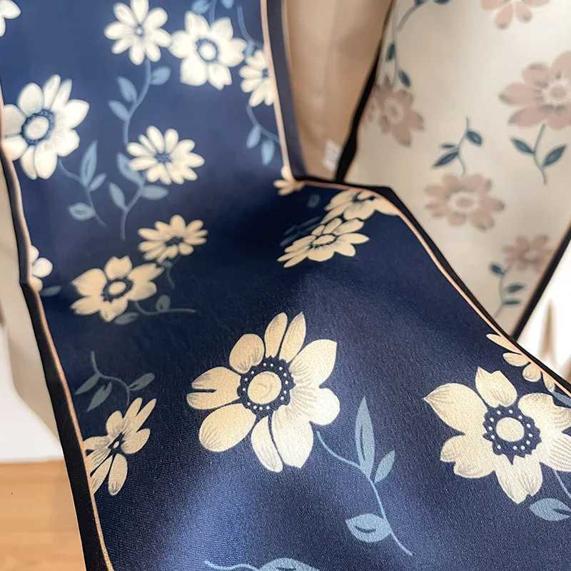Fashion New Small Silk Scarf Women Tie Bag Headband Flower Printing Hairband Korean Style Neckerchief Ribbon Luxury Brand Z260330
