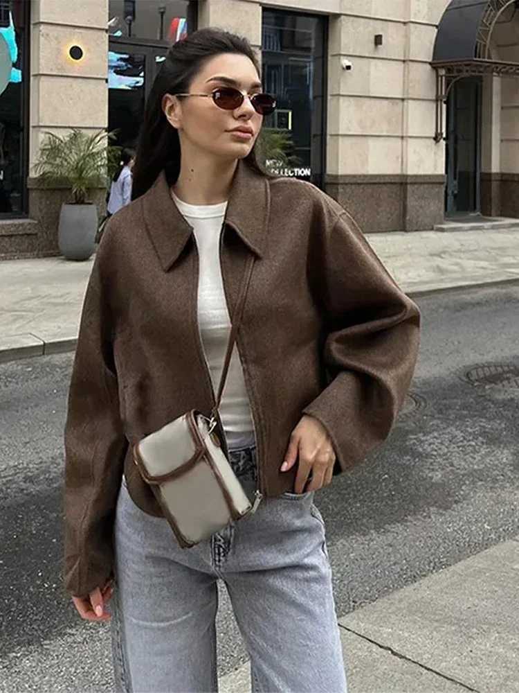 Fashion Brown Zipper Woolen Jacket For Women Elegant Lapel Long Sleeve Short Coats Female Vintage Autumn Lady Street OuterwearT260328