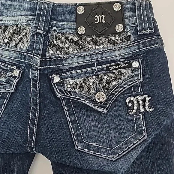 Gothic Womens Diamond Embroidery Jeans Vintage Low Rise Flared Jeans Women Retro Y2k Baggy Denim Pants High Streetwear Trousers 260325