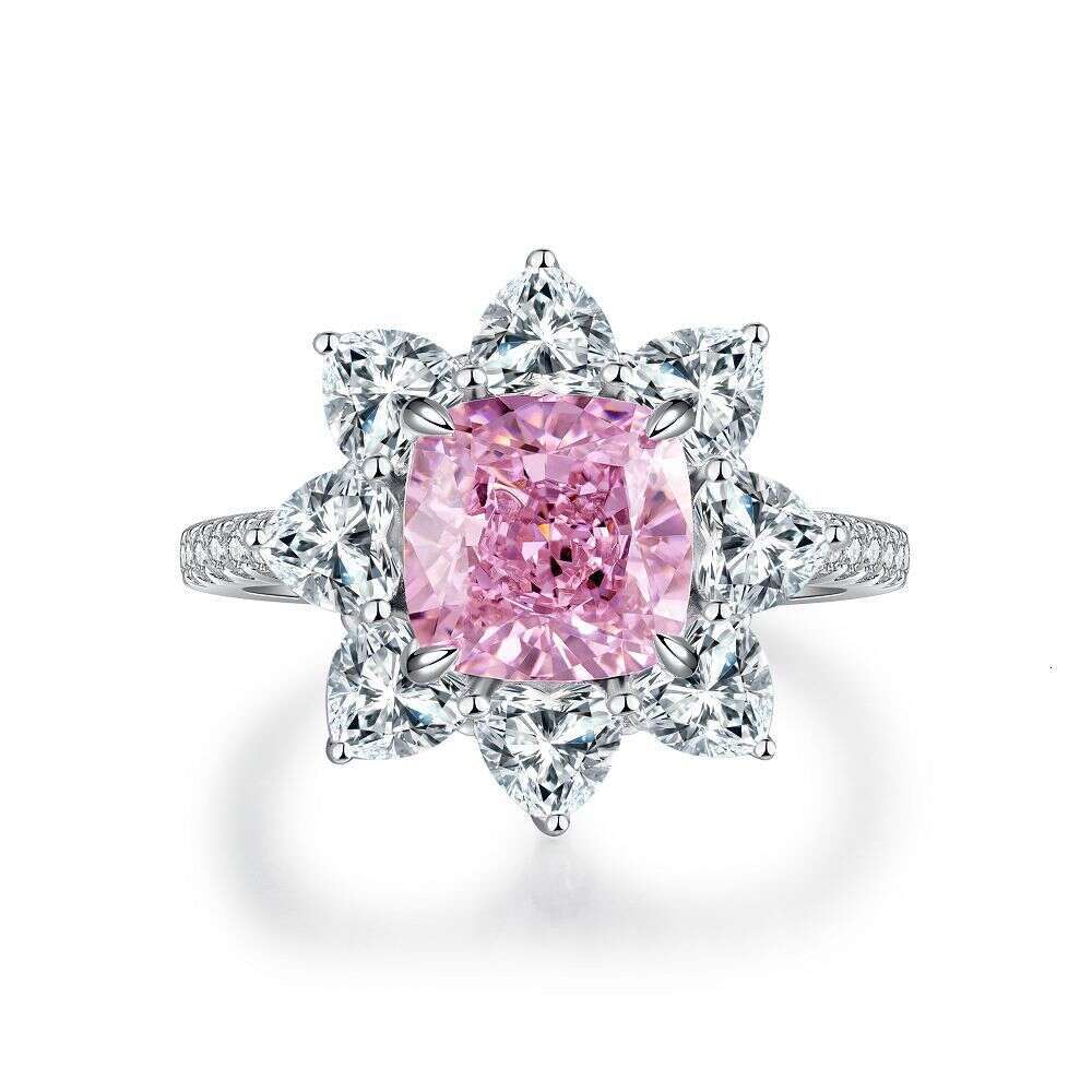 Ring Fashion Flower Shaped Zircon Ring Designer Pure Silver Emerald Ring For Women High Carbon Diamond Radiant Ice Cut Zircon Wood Color Style Luxury 