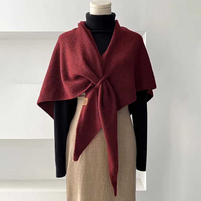 Winter Shawl for Women Elegant Retro Triangle Knitted Scarf Shawl Cardigan Single Shoulder Top Sweater Fashion Versatile Shawl 260325