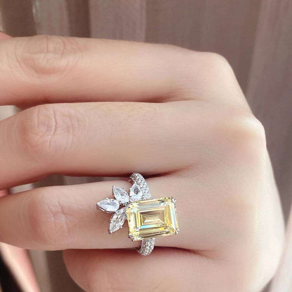 Jewelry Ring Arrival Luxury Women Cubic Zirconia Rings Bling Geometric Square Yellow CZ Ring Wedding Party Aesthetic Lady Jewelry Visionice